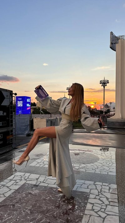 Карина Кросс