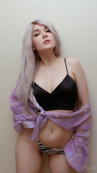 Ангелина Лин (ASMR KittyKlaw)