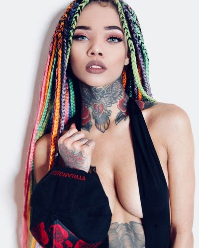 Джена Тью (Gena Tew)