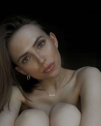 Яна Енжаева