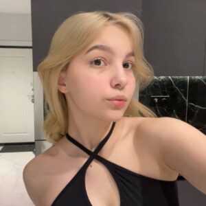 Мира (Naughty Kitten)