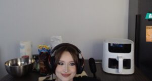 Даша (Dasha228play)