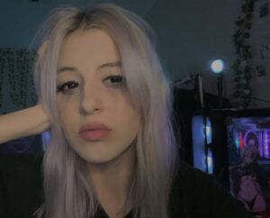 Фенечка Фрикленд (Fenechka97)
